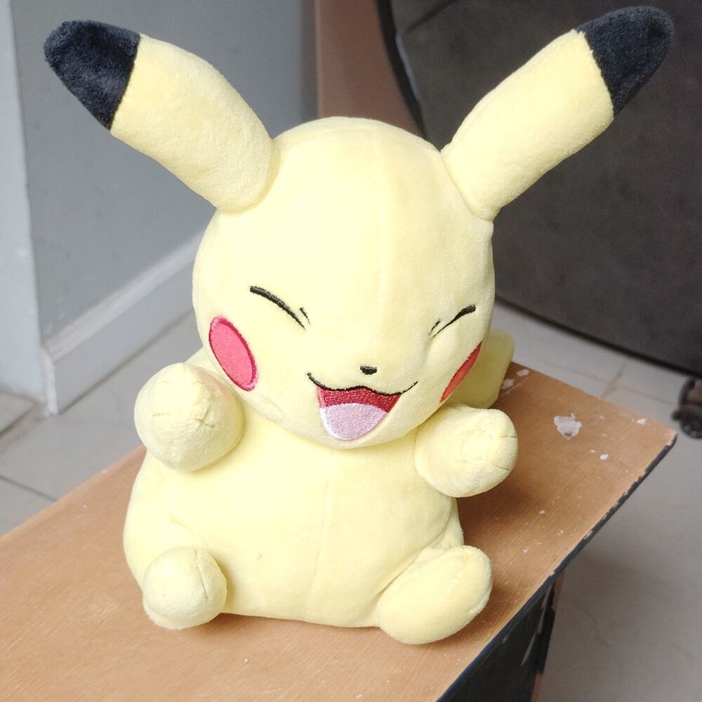 Pokemon Laughing Pikachu Eyes Closed Happy 8" Plush 2021 Nintendo Stuffed Yellow